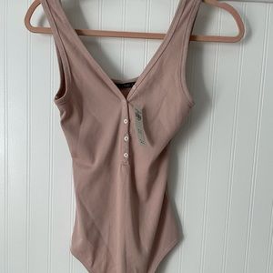 NWT Abercrombie and Fitch body